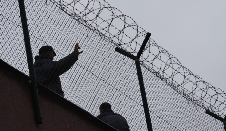 Soud v Jablonci se znovu začne zabývat případem dozorců, měli konflikt s vězněm