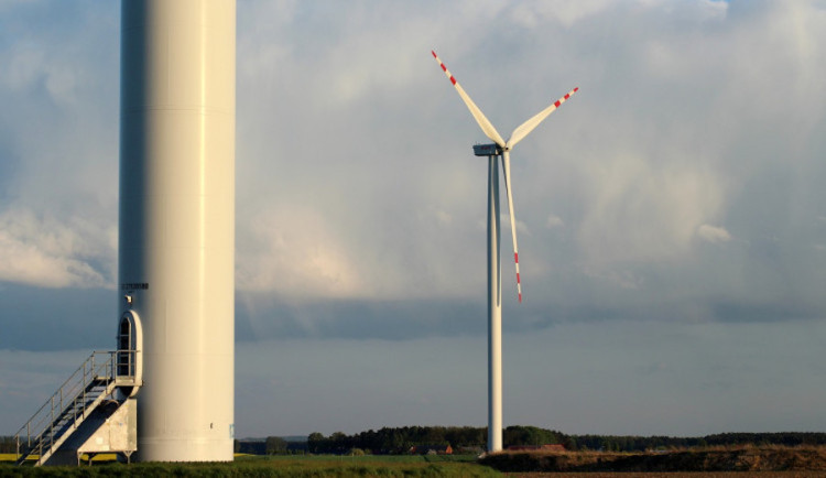 Ralsko nebude dál jednat o větrném parku ČEZ, investor dlouhodobě nekomunikuje