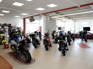 Jak vybrat motorku? Autoelegance Brno poradí s výbavou i financováním