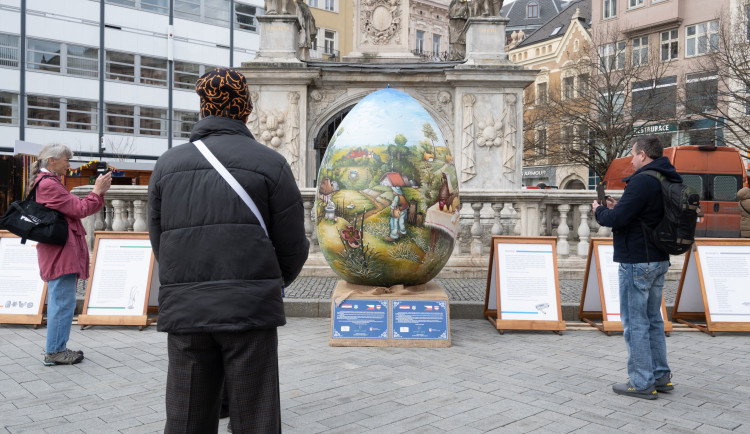 Malované vejce z oblasti Podráví zdobí velikonoční trhy už od roku 2018 a i letos je hlavním cílem objektivů všech návštvníků.