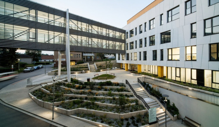 Nemocnice Pelhřimov bude po osmi letech pořizovat nový CT přístroj