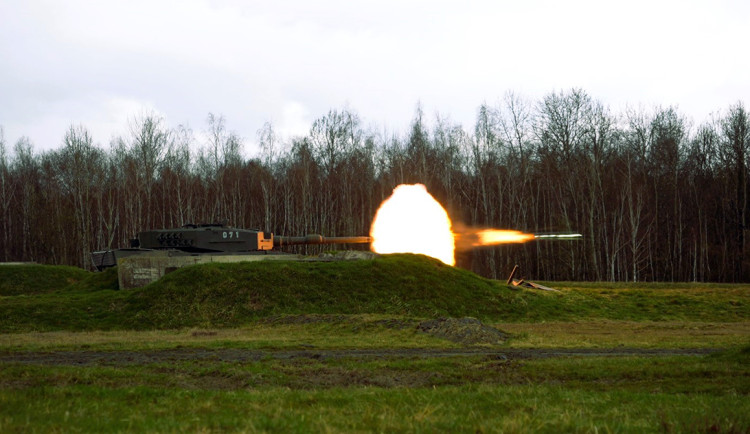 Noční střelby z tanků i letectvo. Olomoucko může čelit extrémnímu hluku z Libavé