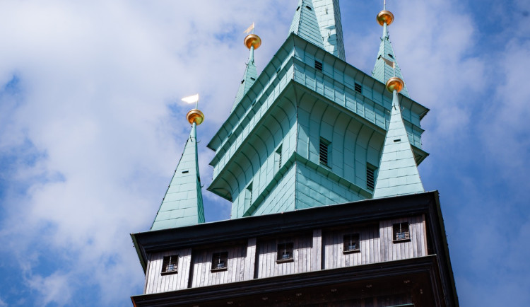 Znojemská radniční věž se po čtyřleté opravě slavnostně otevřela