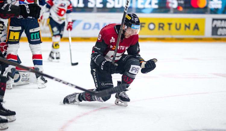 Sparta srovnala stav semifinále, Pardubice ve čtvrtém zápase porazila 4:2