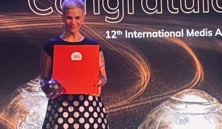 Lékařka z Brna získala mezinárodní ocenění za pomůcku pro intubaci dětí s rozštěpem