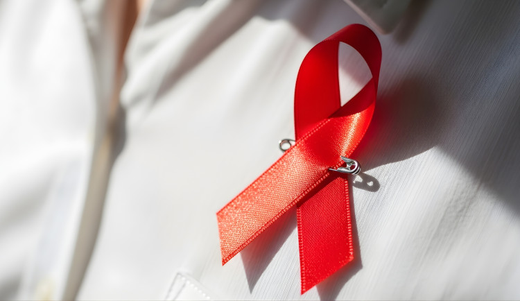 V Brně se léčí stovky lidí s HIV. Podle lékařů pacienti často chodí příliš pozdě