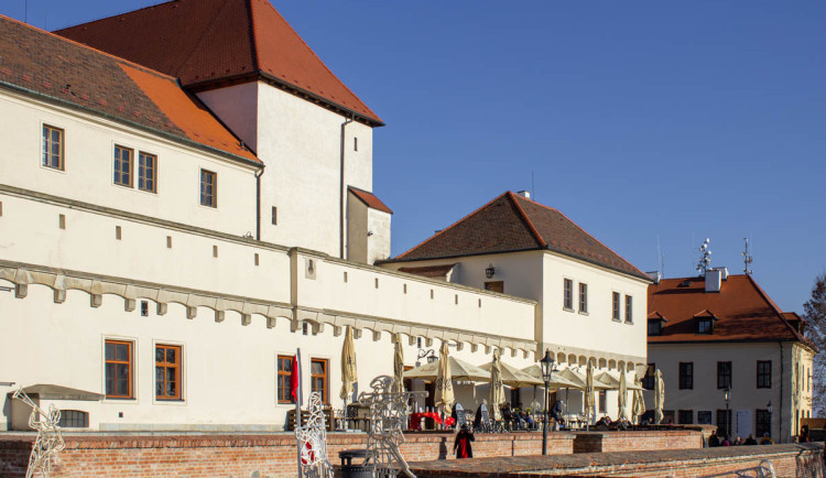 KVÍZ: Znáte historii hradů a zámků na jižní Moravě? Otestujte se