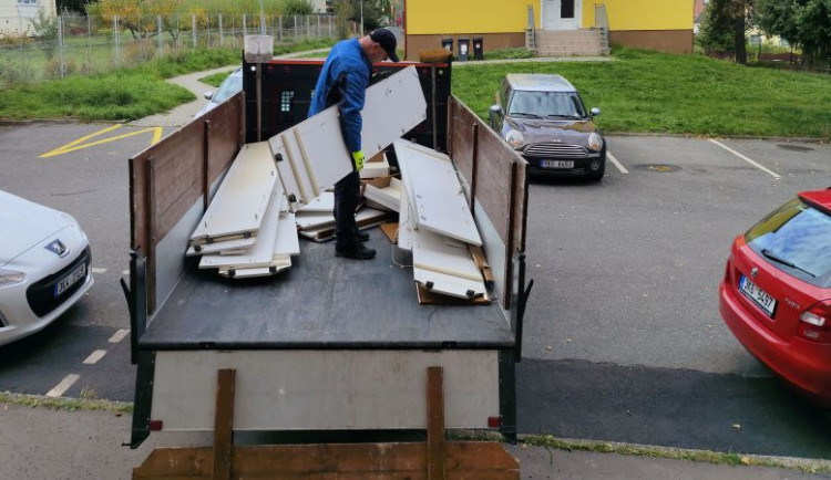 Karlovy Vary pokračují se službou Odpadové taxi
