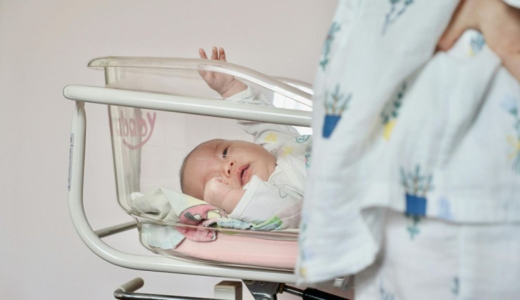Hledáte jméno pro dítě? Gambrinus ani Bonbóna neprošli