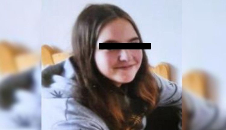 Patnáctiletá dívka z Brněnska se nevrátila domů. Policisté ji našli u Olympie