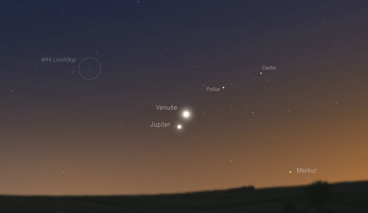 Hvězdné nebe čaruje, v těchto dnech ukazuje najednou Venuši, Jupiter i Merkur