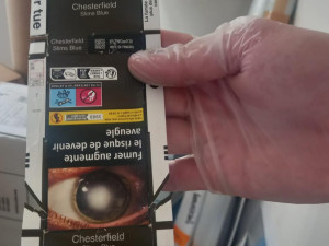 Miliardový podvod. Krabičky na cigarety Marlboro na Moravě padělali ve velkém