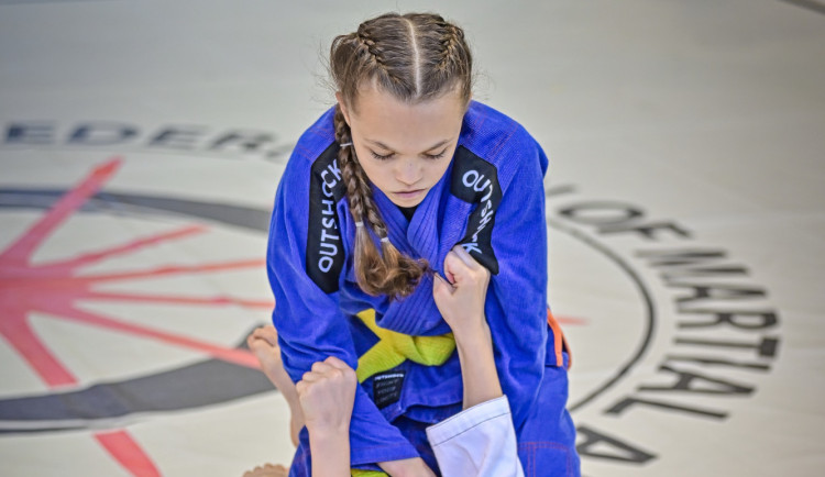 Adéla z Brna sbírá medaile ve velkém. Je sedminásobnou mistryní v jiu-jitsu
