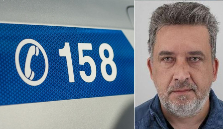 Muž s výrazně špatným zrakem naposledy zavolal příbuznému a potom zmizel