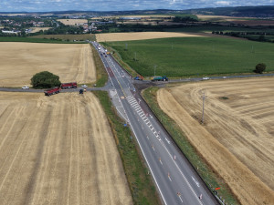 Dopravní omezení na Vyškovsku. Silničáři opravují povrchy i křižovatku