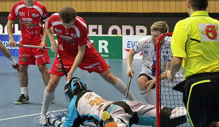 TJ JM Pedro Perez Chodov - itelligence Bulldogs Brno 7:4