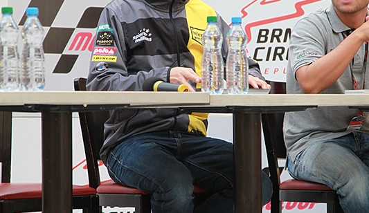 Jezdci MotoGP se zúčastnili autogramiády ve Vaňkovce