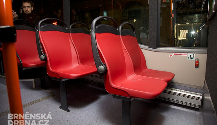 Brněnský dopravní podnik testuje nové typy sedadel, foto: Brněnská Drbna, Miroslav Toman