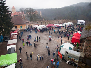 Slavnosti moravského uzeného na hradě Veveří, foto: Brněnská Drbna