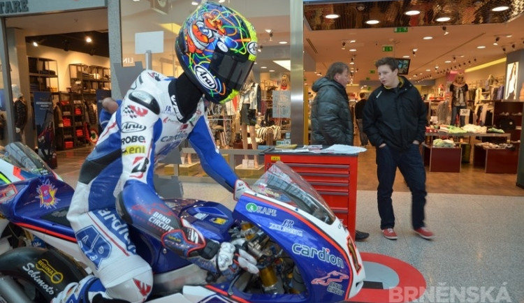 Svět motocyklů 2014