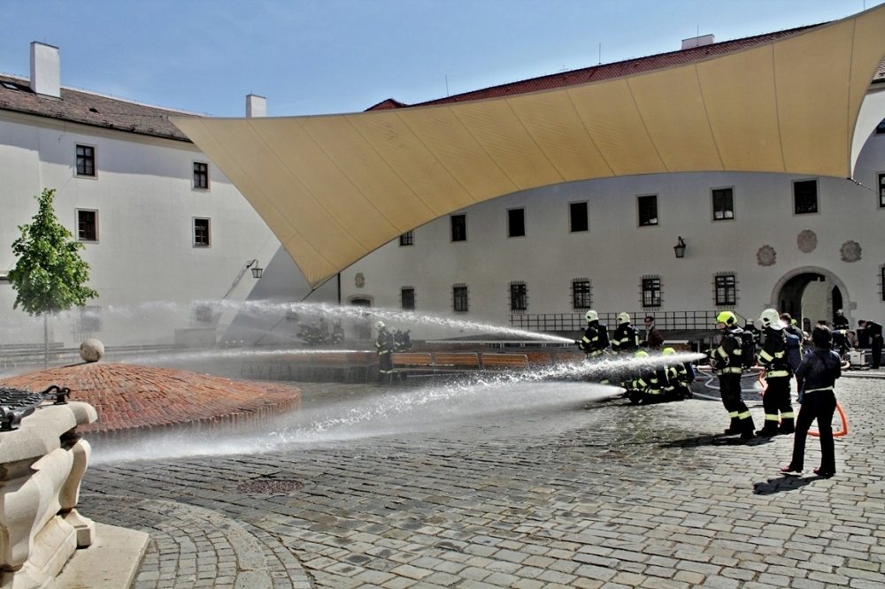 Hasiči nacvičovali likvidaci plamenů na Špilberku, foto: hasiči JMK
