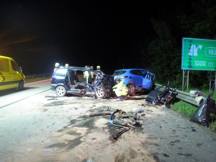 Hasiči zasahovali u dopravní nehody na dálnici D1, foto: hasiči JMK