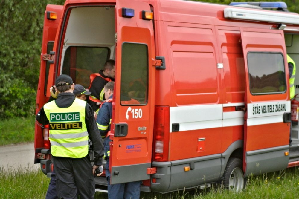 Jednotky IZS cvičně zasahovaly u havarovaného letadla, foto: HZS JMK