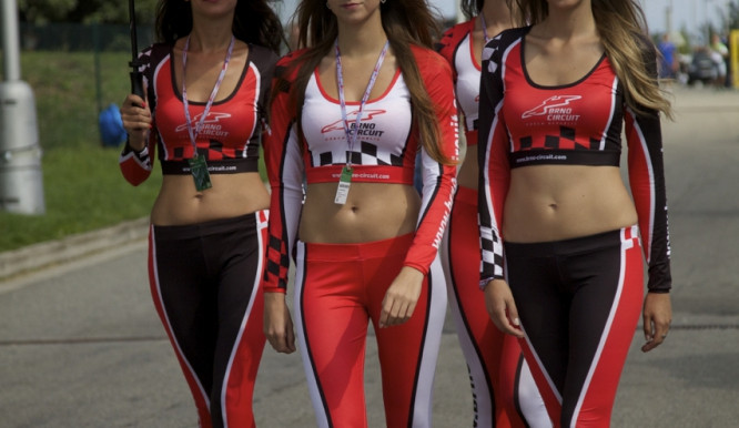 Krásky z paddocku české Grand Prix