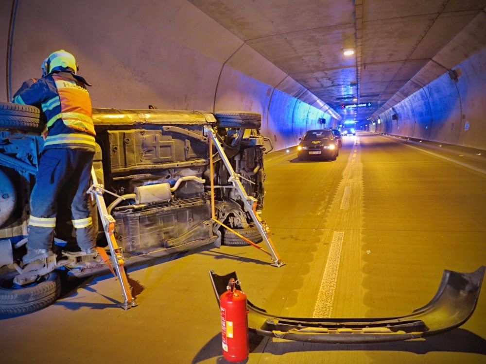 Cvičení v Královopolském tunelu, foto: HZS JMK