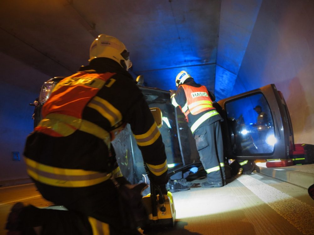 Cvičení v Královopolském tunelu, foto: HZS JMK