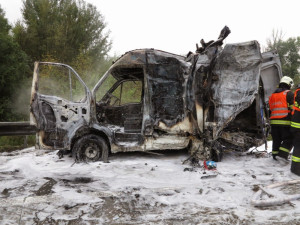 Na D2 u Brna se srazilo devět aut, zraněno je sedm lidí