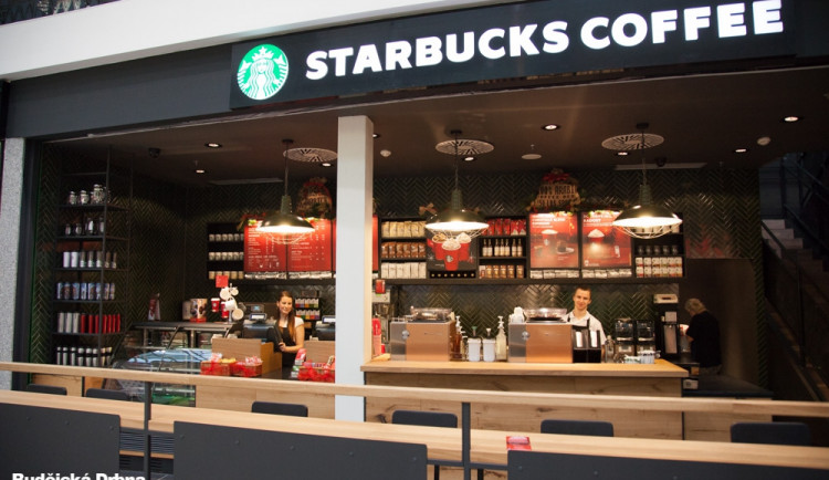 V Brně otevřel svou první kavárnu řetězec Starbucks