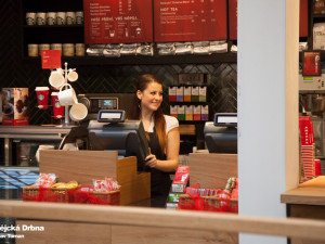 Brňané dnes poprvé ochutnají slavnou kávu Starbucks, foto: Brněnská Drbna, Miroslav Toman