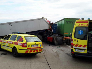 pbm105t-2015-05-25-9415da75