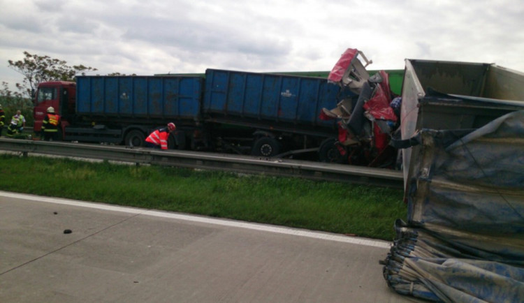 pvy131t-2015-05-25-545d77ce