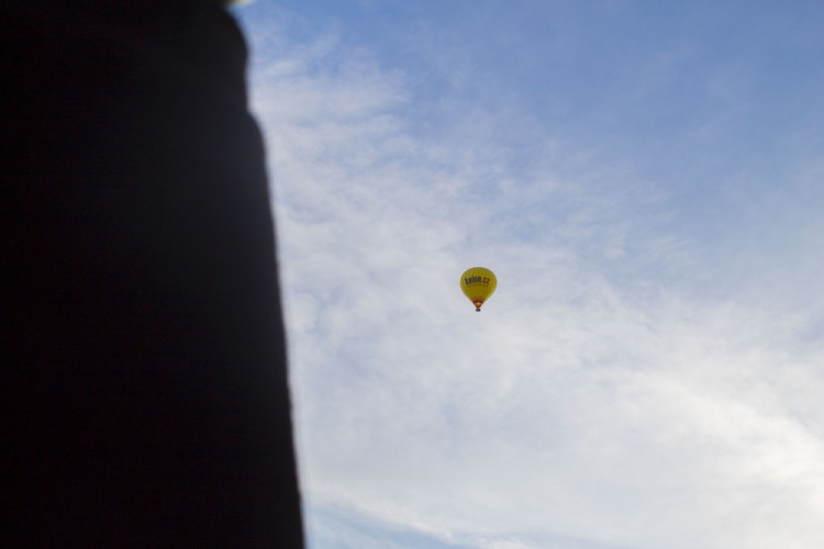 Let balónem aneb vzhůru do oblak a korun stromů