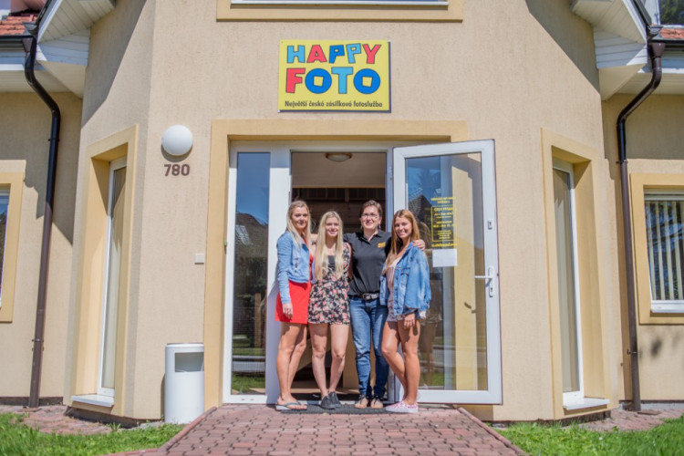 Finalistky soutěže Úsměv HappyFoto 2016 rozzářily jižní Čechy