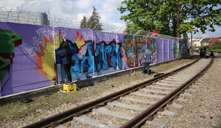 Obrazy z největšího graffiti jamu v Česku, autor: Ondřej Vítek