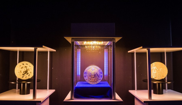 Brněnská mincovna slavnostně odhalila model největší mince světa, Autor: Tomáš Hrivňák