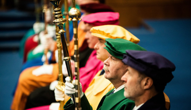 Předání velké zlaté medaile Masarykovy univerzity slovenskému prezidentovi Andreji Kiskovi, autor: Tomáš Hrivňák