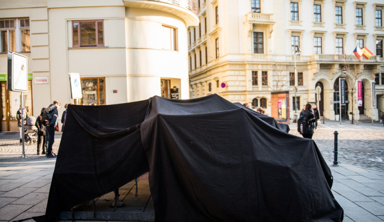 Žraloci obsadili Šilingrák, autor: Tomáš Hrivňák