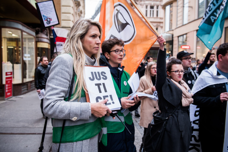 V Brně se cinkalo klíči za nezávislou justici, autor: Tomáš Hrivňák