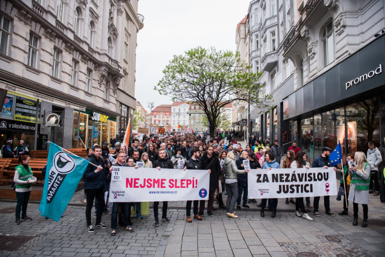 V Brně se cinkalo klíči za nezávislou justici, autor: Tomáš Hrivňák