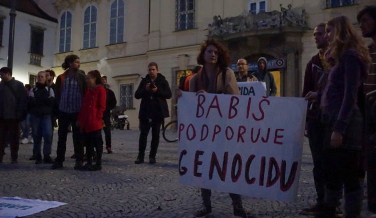 V Brně se demonstrovalo proti podpoře turecké ofenzívy v severní Sýrii