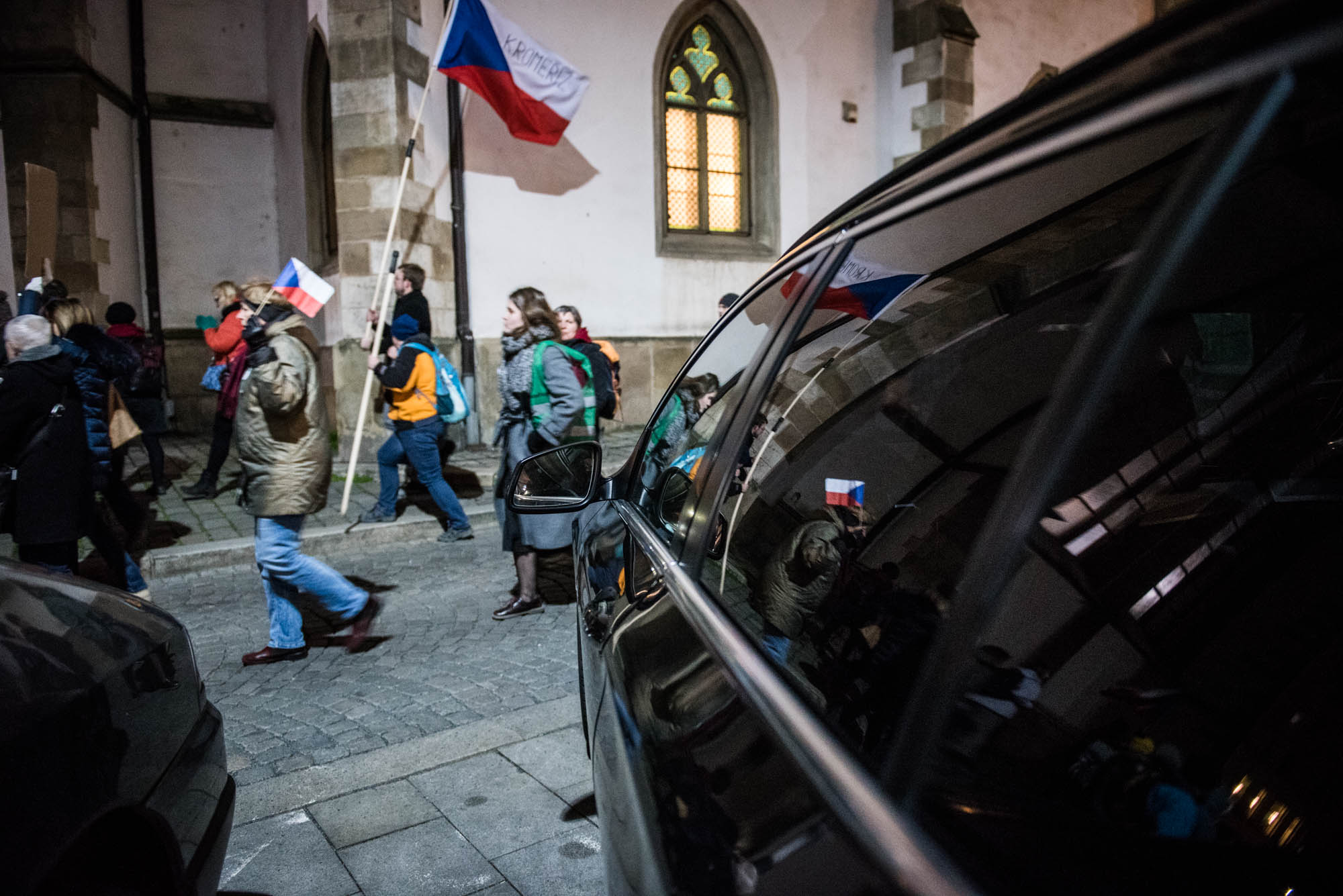 Pochod Postavme se rozvratu institucí, autor Tomáš Hrivňák