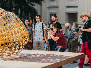 FOTO: Kapsule nově zdobí Galerii Šilingrák