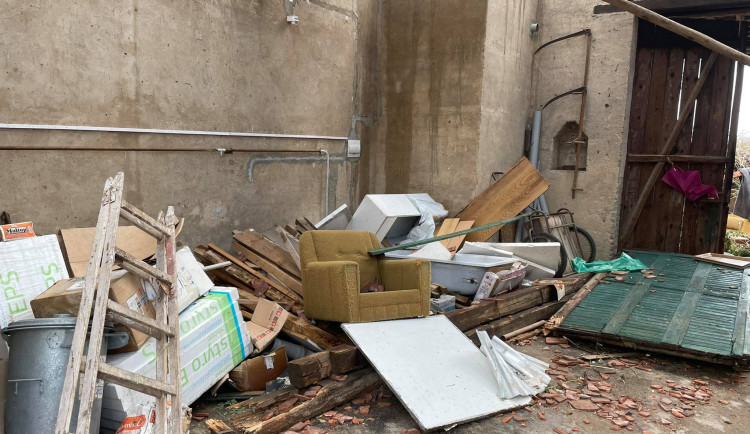 Apokalypsa. Jižní Morava zažila tornádo, některé obce jsou zničené