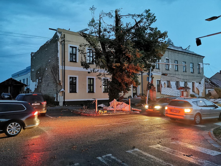 Apokalypsa. Jižní Morava zažila tornádo, některé obce jsou zničené