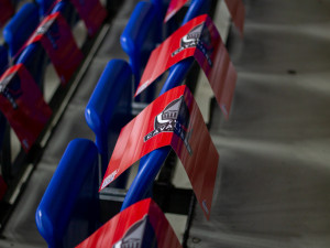 FOTOGALERIE: Podívejte se, jak vypadala atmosféra před hokejovým zápasem MUNI a VUT