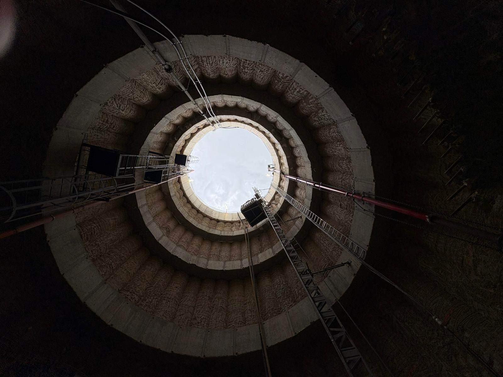 FOTOGALERIE: Budoucí tunel na Vinohradech má patronku. Svatá Barbora ochrání dělníky na stavbě